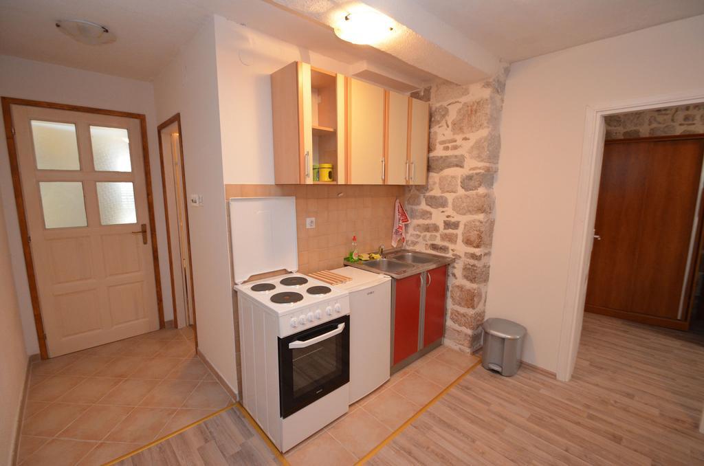 Apartments Historic Stone House Котор Стая снимка