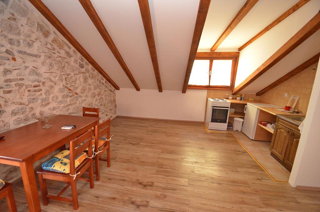 Apartments Historic Stone House Котор Стая снимка