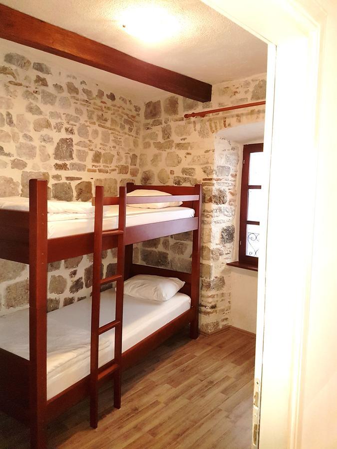 Apartments Historic Stone House Котор Екстериор снимка