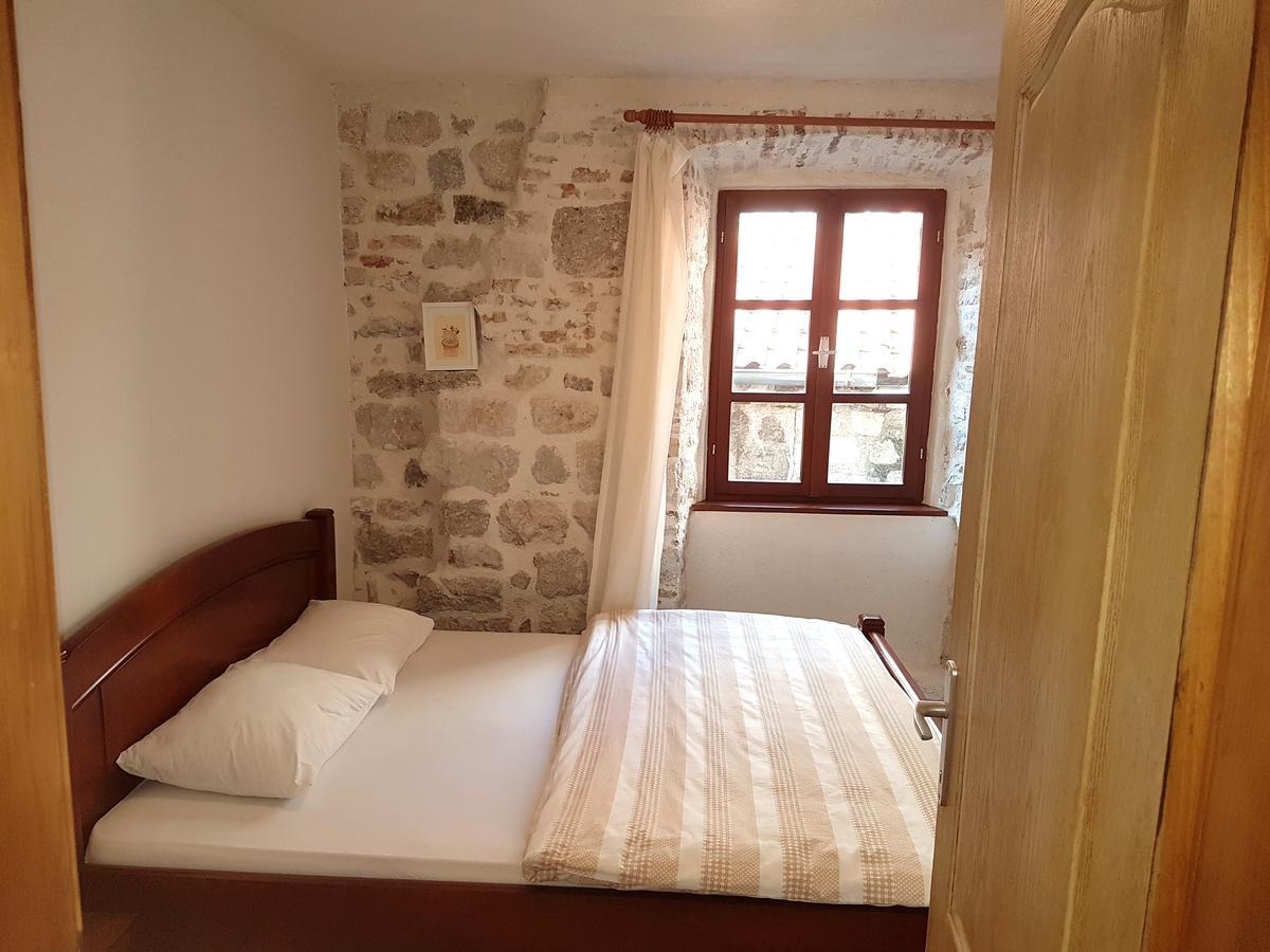 Apartments Historic Stone House Котор Екстериор снимка